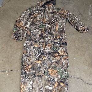 Under Armour Camouflage Jacket and Pants Set